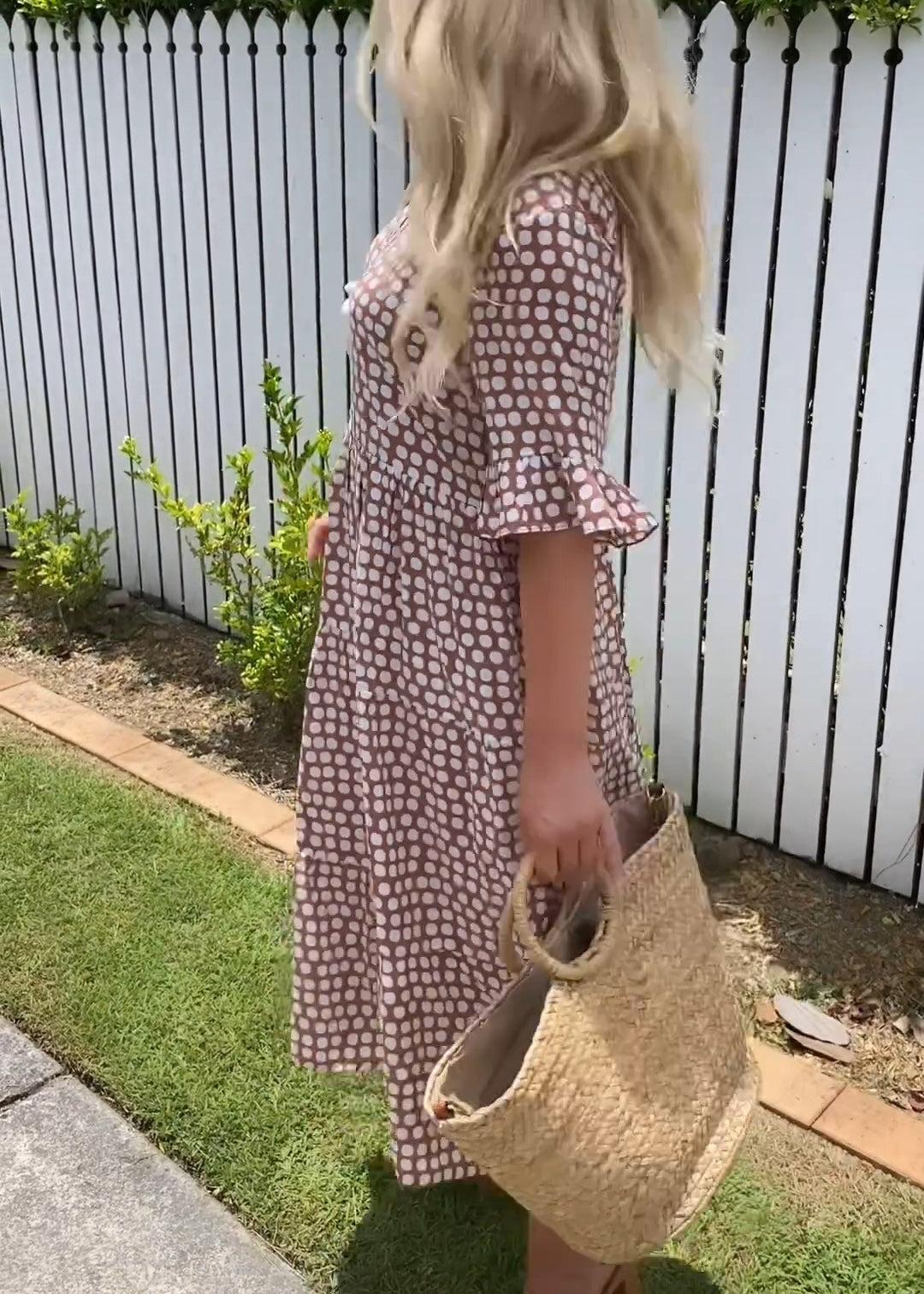 Nicola - Short-Sleeve Midi Dress