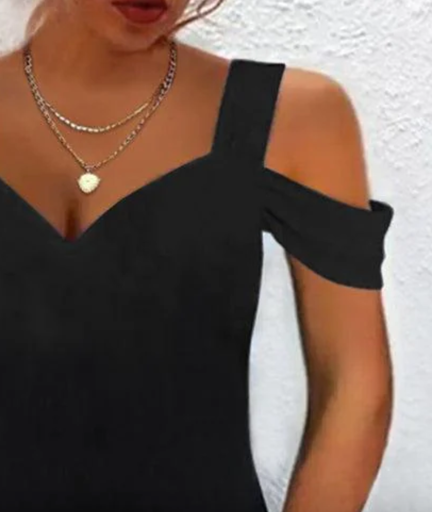 Georgiana - Chic Off-Shoulder Dress