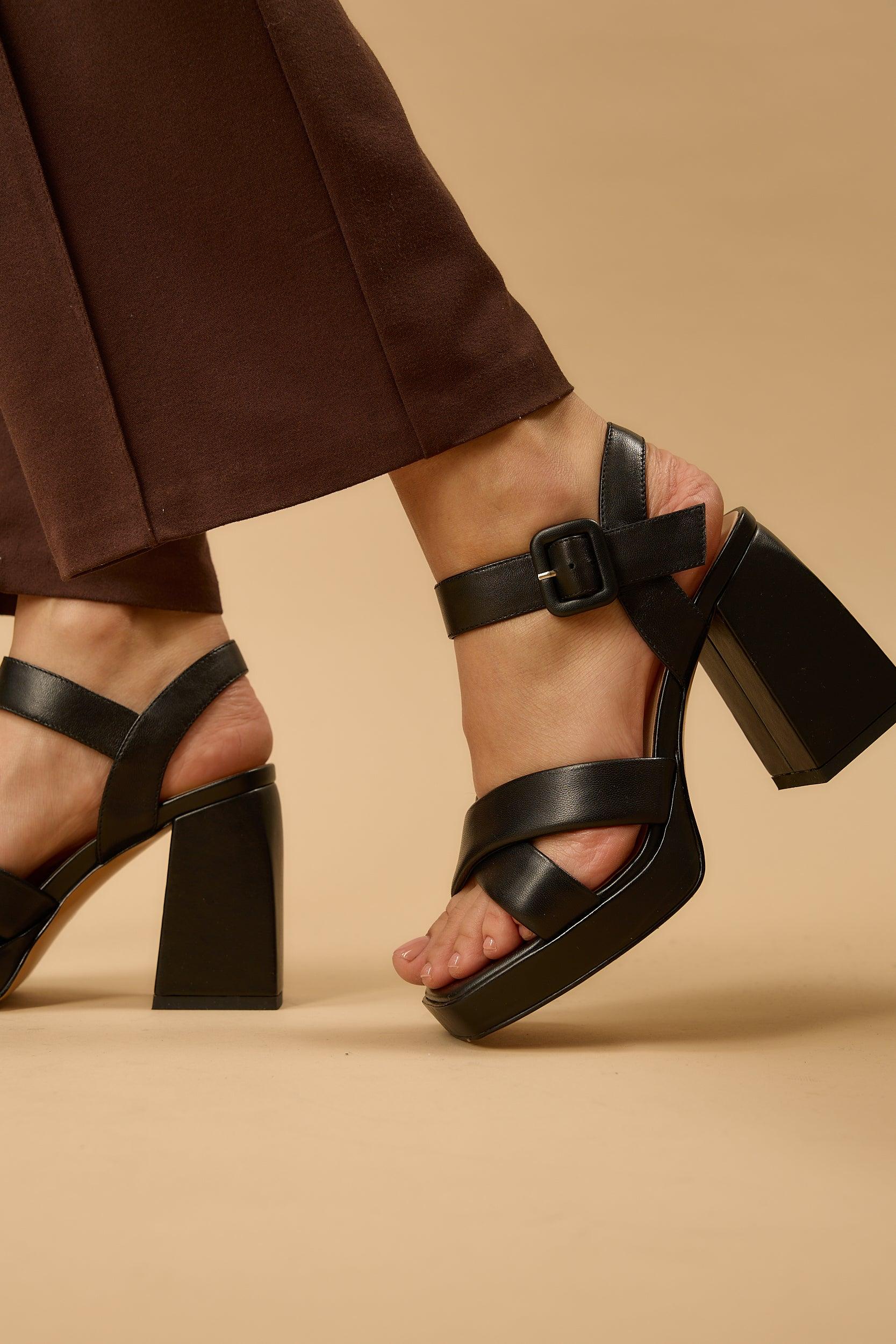 Esperanza Black