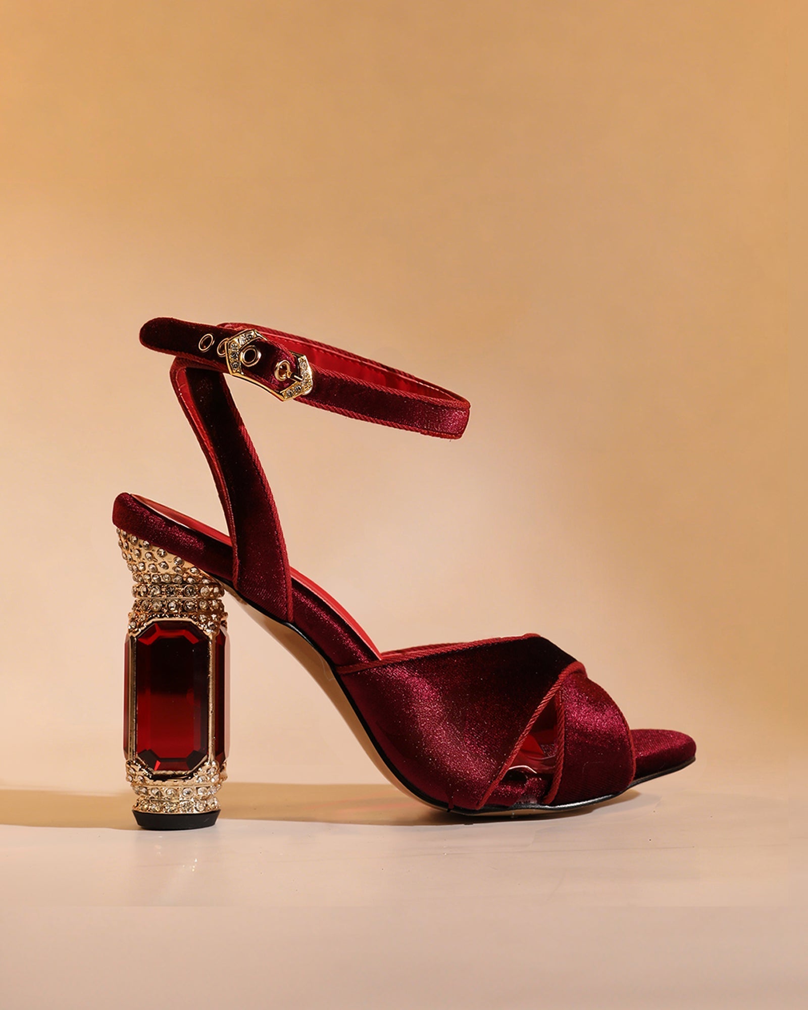 Blythe Velvet Vintage Sandals In Red