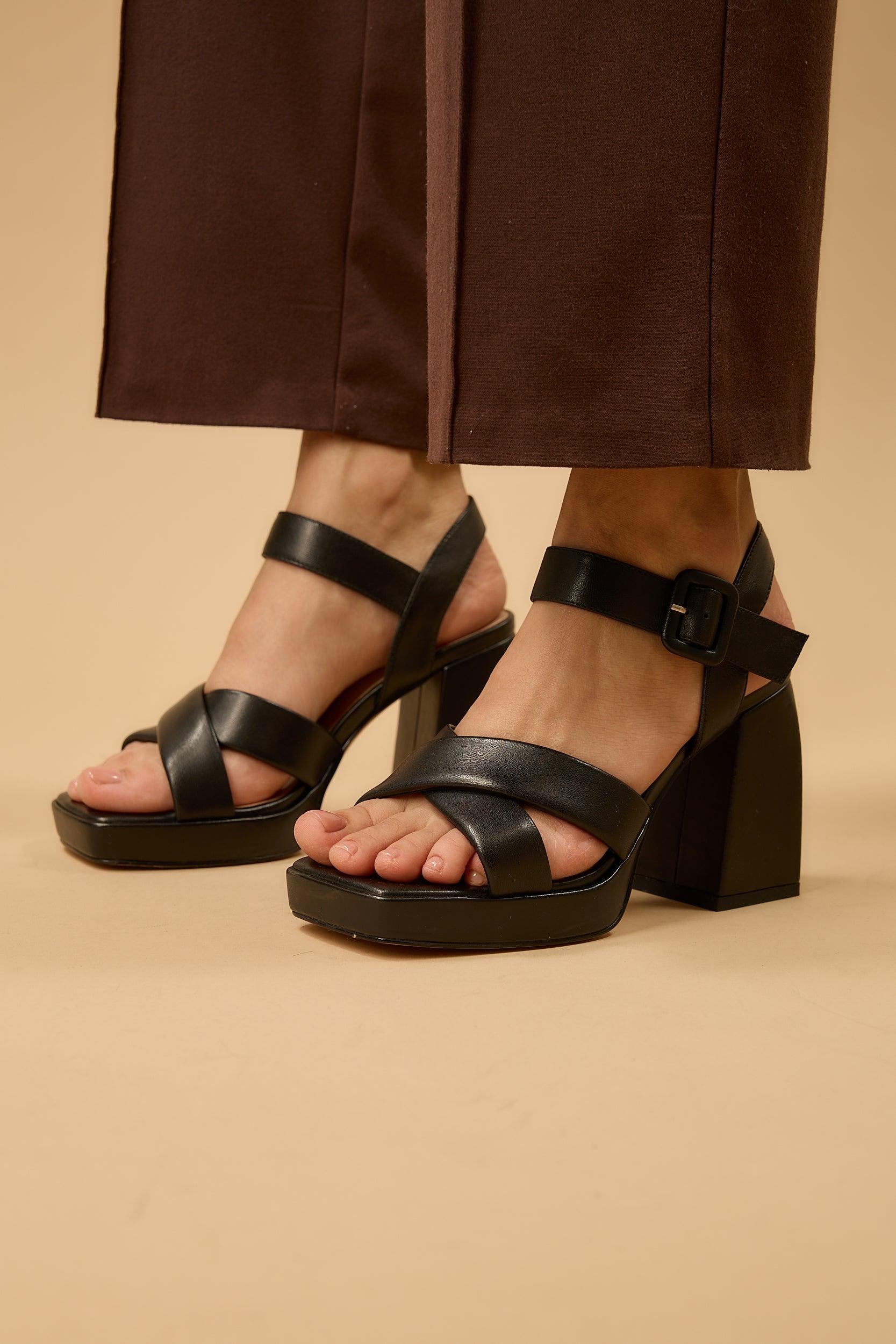 Esperanza Black