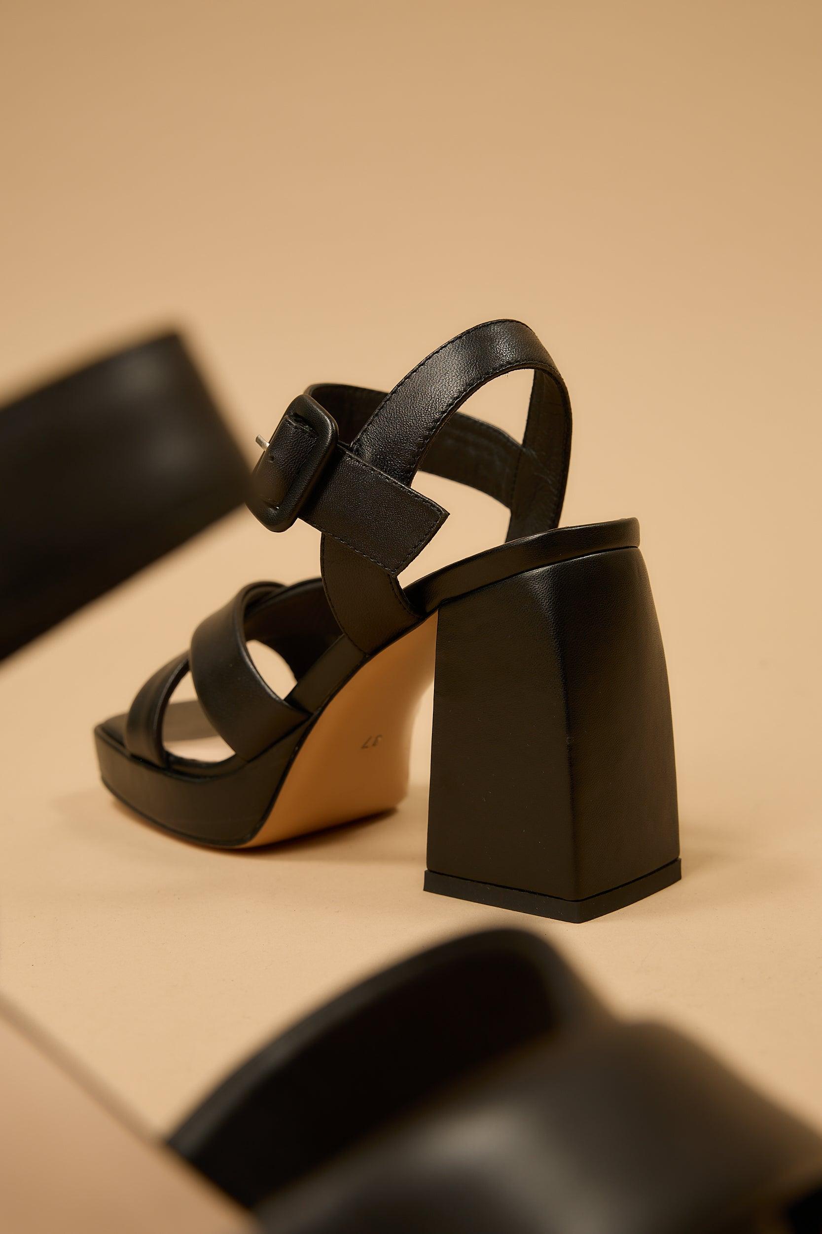 Esperanza Black