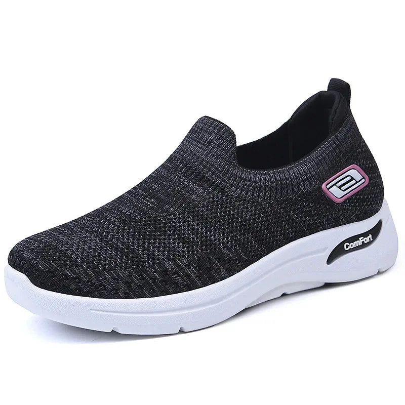 Billie | Everyday Sneakers