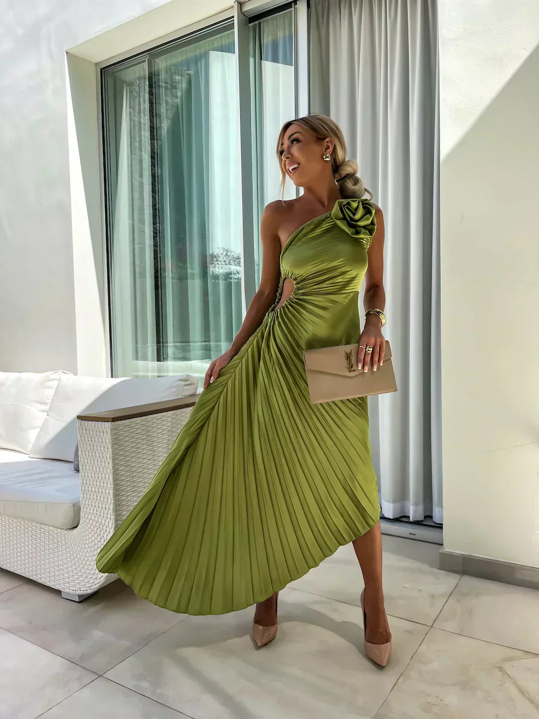 Marivelle - Pleated Glamour Dress